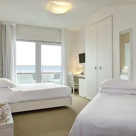 Adriatic Palace Hotel 4*