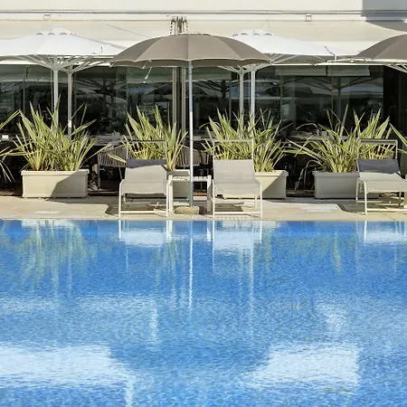Adriatic Palace 4*