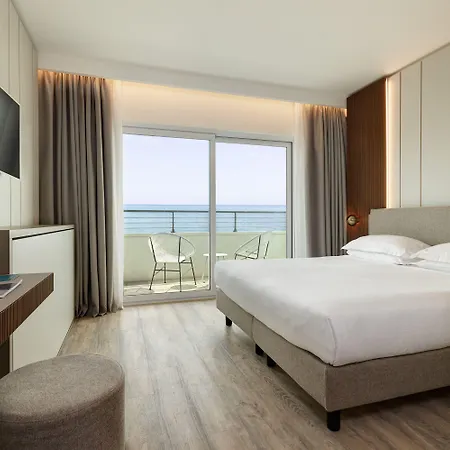 Adriatic Palace ليدو دي يسولو