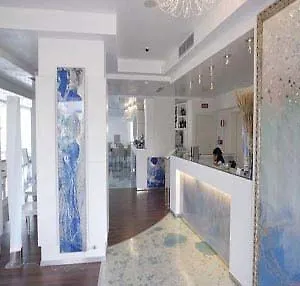 Adriatic Palace Szálloda 4*