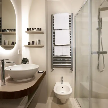 Adriatic Palace فندق