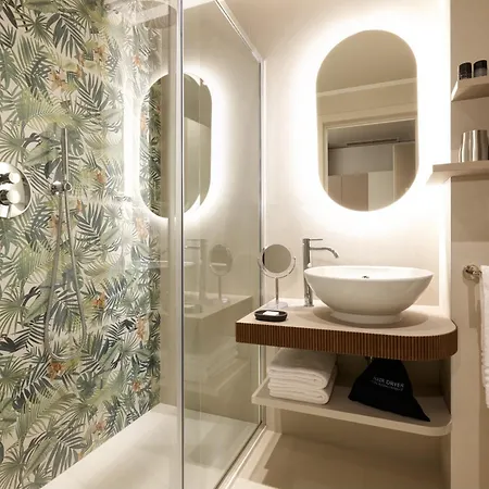 호텔 Adriatic Palace 4*