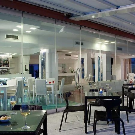 호텔 Adriatic Palace 4*